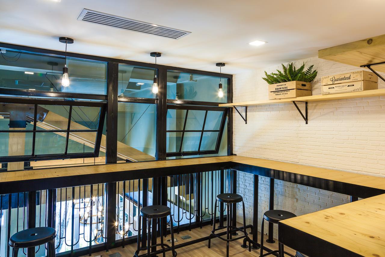 Travel Light Hostel Pattaya Εξωτερικό φωτογραφία