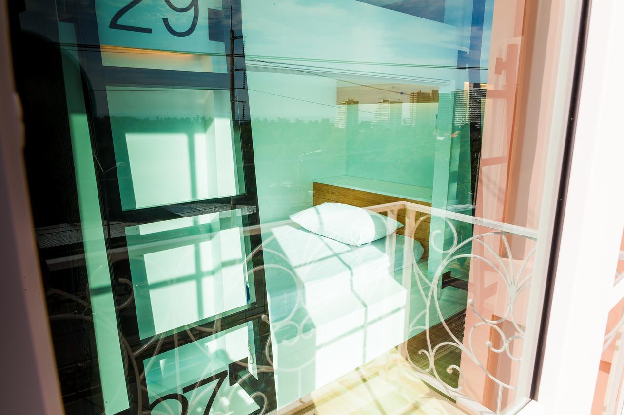 Travel Light Hostel Pattaya Εξωτερικό φωτογραφία