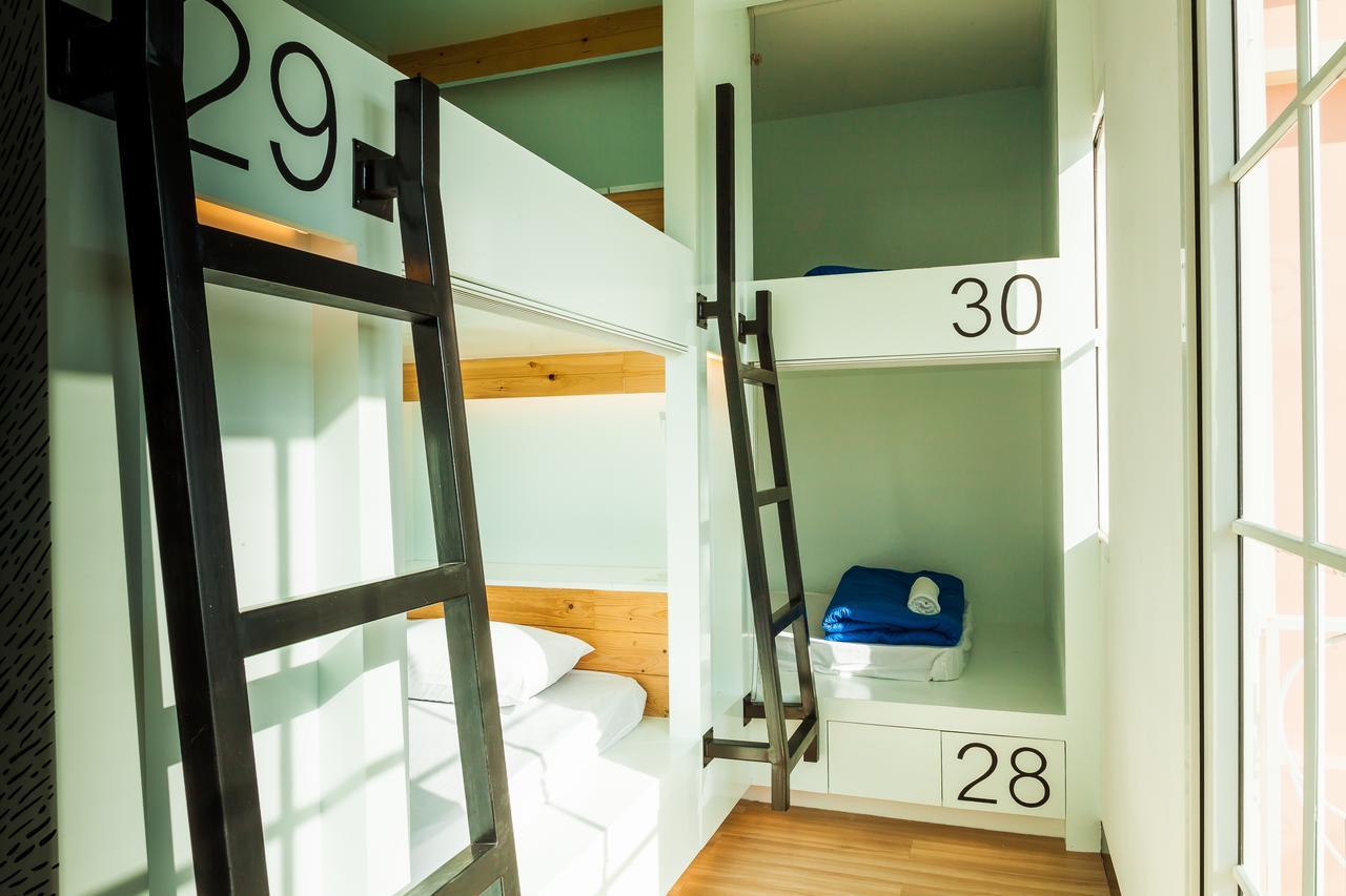 Travel Light Hostel Pattaya Εξωτερικό φωτογραφία