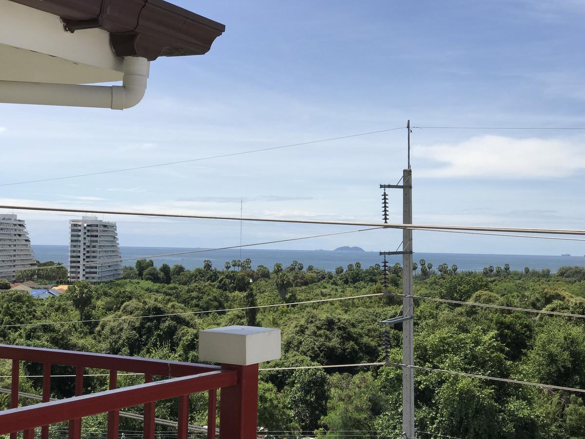 Travel Light Hostel Pattaya Εξωτερικό φωτογραφία